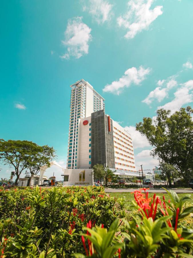 Harris Hotel Batam Center Εξωτερικό φωτογραφία