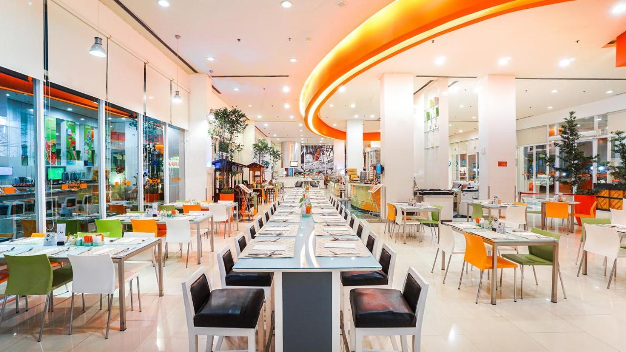 Harris Hotel Batam Center Εξωτερικό φωτογραφία