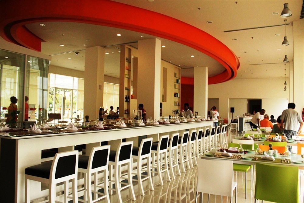 Harris Hotel Batam Center Εξωτερικό φωτογραφία