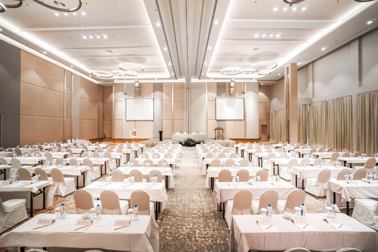 Harris Hotel Batam Center Εξωτερικό φωτογραφία
